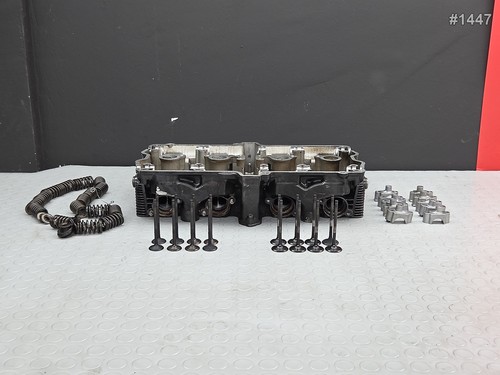 Cylinder head 11100 27e60 - cylinder,