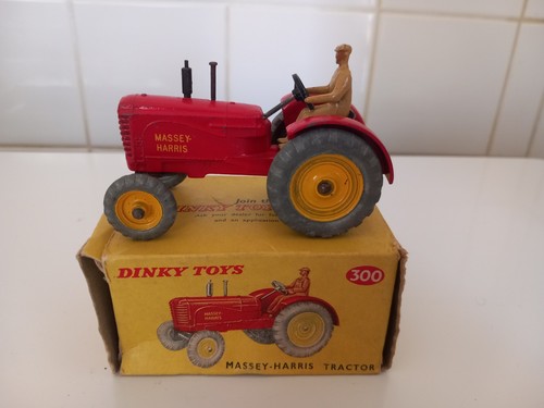 Dinky toys massey - massey, harris