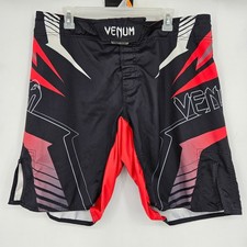 Venum Shorts Mens XL Fight
