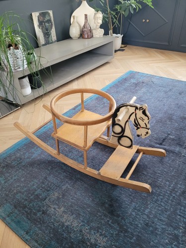 Cheval bascule enfant - à,