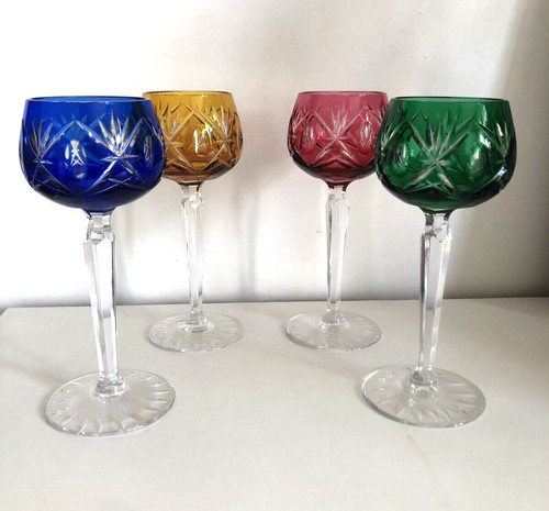 Verres pied couleur - a, de
