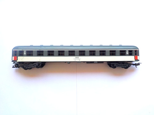 Voiture lima voyageurs - voyageurs,