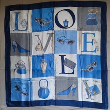 Foulard en soie fine "LOVELY"