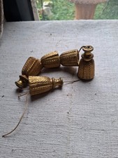 5 ANCIENS GLANDS EN BRONZE