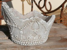 Couronne en béton princesse