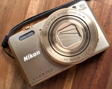 Nikon COOLPIX S7000 gold 16.0MP 20x Compact Digital Camera Works in English Used