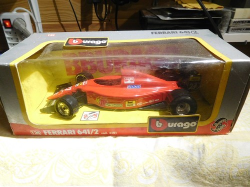 Burago voiture miniature 24 - voiture,
