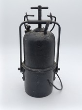 Lampe à carbure ancienne