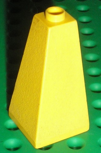 Lego castle yellow slope - castle,