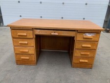 Ancien bureau ministre -