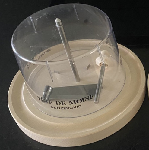 Girolle tête moine râpe - de,