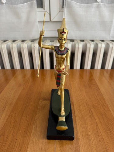 Statuette égyptienne pharaon