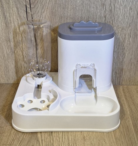 Distributeur eau croquettes - distributeur, eau/croquettes