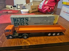 Camion mercedes benz.semi