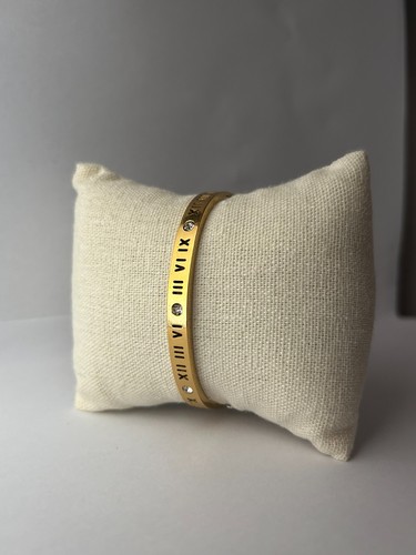 Bracelet chiffre élégant