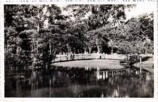CPA AK SAIGON JARDIN BOTANIQUE PASSERELLE VIETNAM INDO-CHINA (1438277)
