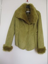 VESTE ASYMETRIQUE FEMME MYRINE TM VERTE AVEC FOURRURE SYNTHETIQUE EXCELLENT ETAT