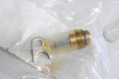 Pointeau origine yamaha 125 - ,