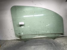 Vitre avant droit RENAULT
