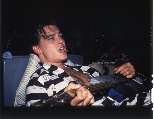 Johnny depp cry - depp, cry-baby