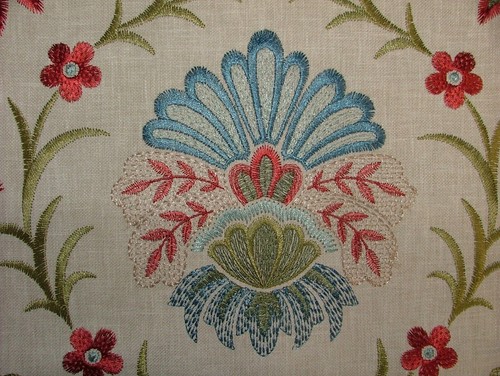 Rideau tissu floral brodé - en,