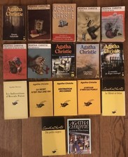 Lot 17 Livres de poche anciens -  Agatha Christie  - Club des masques et autres