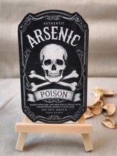 Plaque en bois gravé Crâne