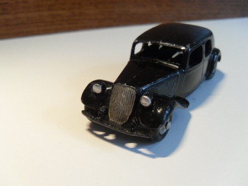 Citroen traction 11cv noir - citroen,