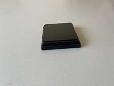 square wooden base painted gloss black 10 x 10 cm