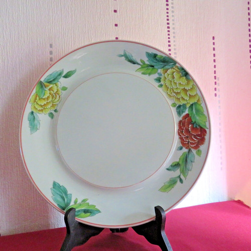 Large round porcelain - 1, dish