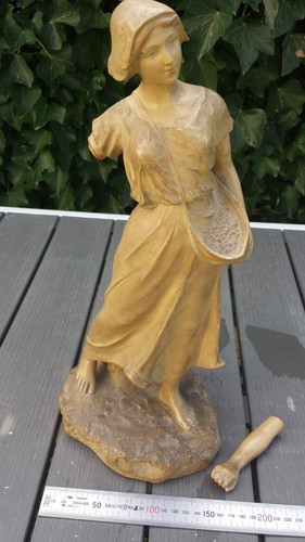 Ancienne sculpture terre cuite