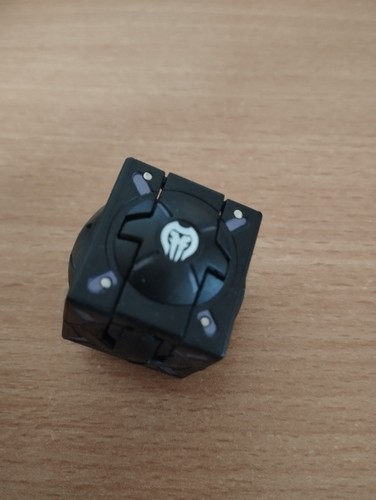Bakugan fortress darkus - bakugan,