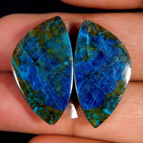 65cts paire de - paire, pierres
