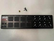 Non-Working AKAI Professional LPD8 Portable USB-powered Laptop Pad Controller