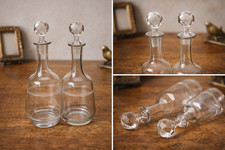 Paire de carafes anciennes en