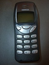 Used original grey vintage NOKIA 3210 with original battery, no charger