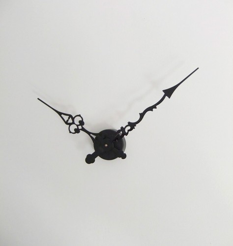 Grande horloge design géante - design,