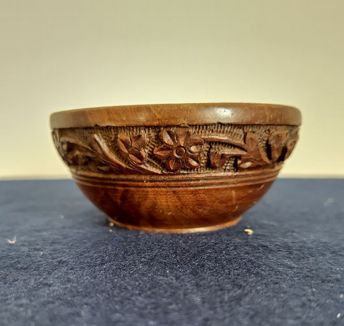 Petit bol bois sculpté - petit,
