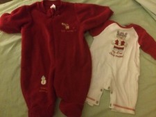 Noël Bébé Grandit Rouge