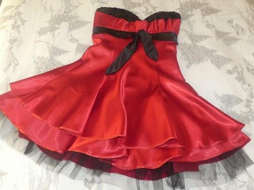 Décolletée evasée robe - evasée,