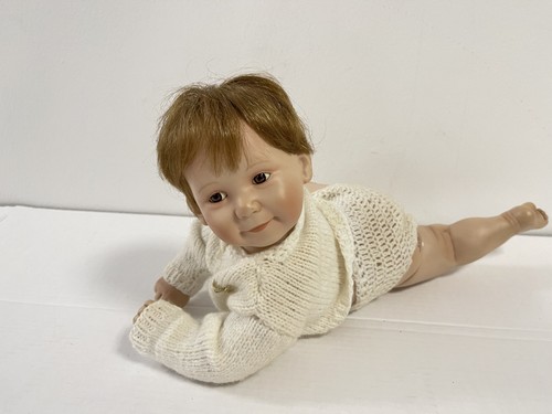 Poupée porcelaine ashton - porcelaine,