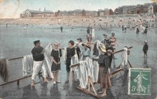 Le TREPORT - Les Tréteaux à bathoirs à l'hour du bain