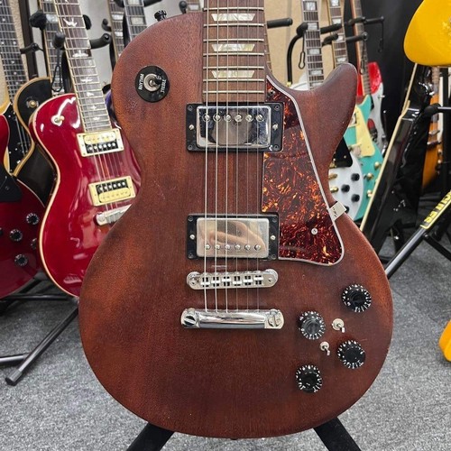 Gibson les paul - paul, studio