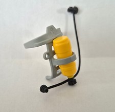 HARNAIS GRIS AVEC BOUTEILLE