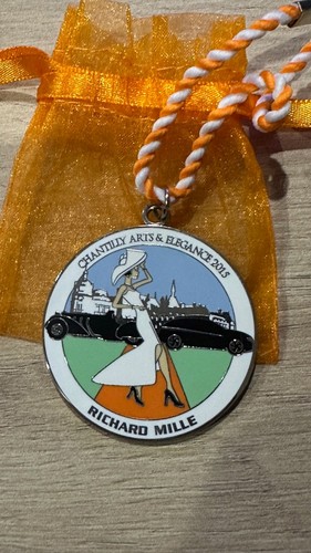 Médaille auto montre richard - médaille,