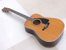 Guitare acoustique vintage