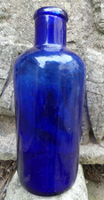 Beautiful bottle 19th century cobalt blue pharmacy poison blown glass 23cm high good
