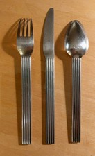 LOT DE 3 COUVERTS INOX modèle