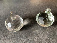 Anciennes deux boules en