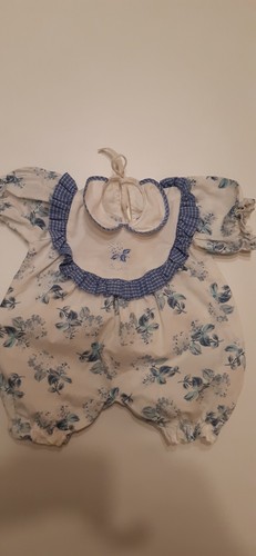 Corolle vêtement ancien - , pour
